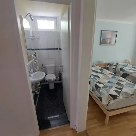 2-zimmerwohnung, 80qm Mit Terrasse Und Grossem Garten Bei Frankfurt Am Main Apartment Bad Vilbel
