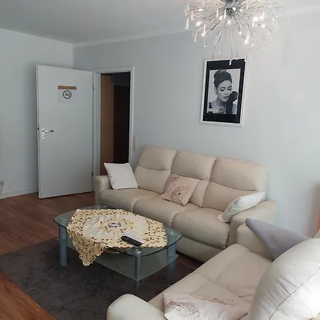 2-zimmerwohnung, 80qm Mit Terrasse Und Großem Garten Bei Frankfurt Am Main