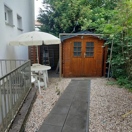 Lejlighed 2-zimmerwohnung, 80qm Mit Terrasse Und Grossem Garten Bei Frankfurt Am Main *
